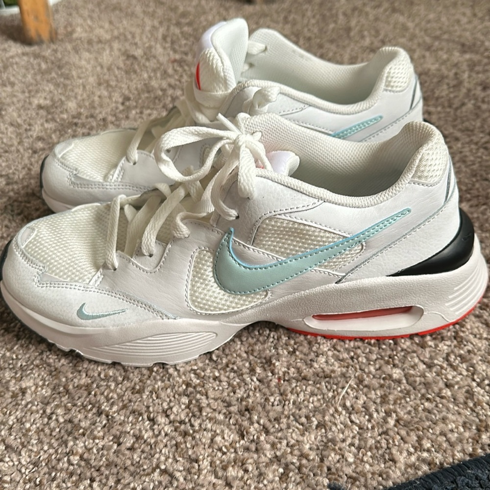 Women’s nike Air Max fusion “white glacier blue”